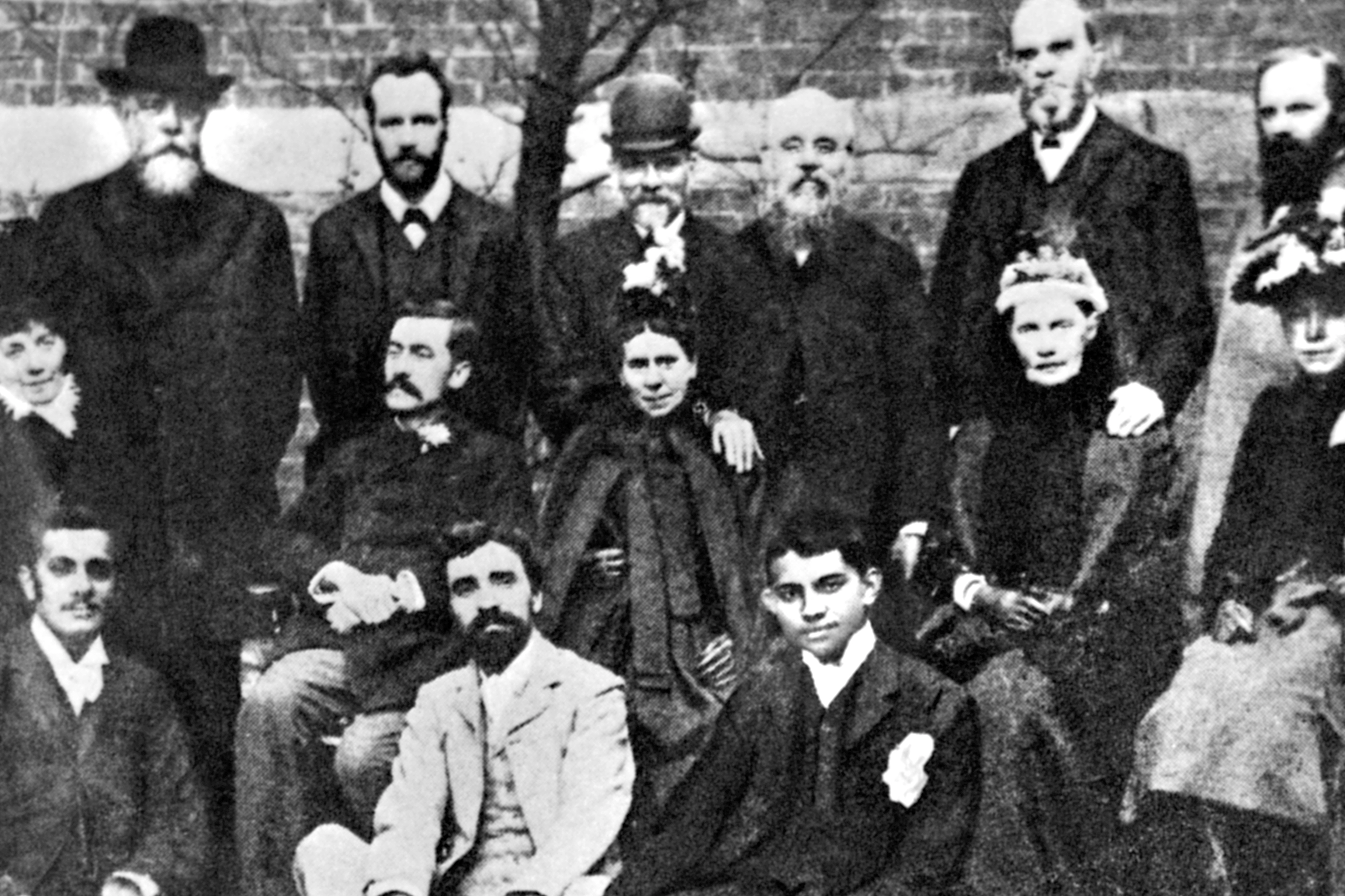 Gandhiji with members of the Vegetarian Society, London Gandhiji with members of the Vegetarian Society, London